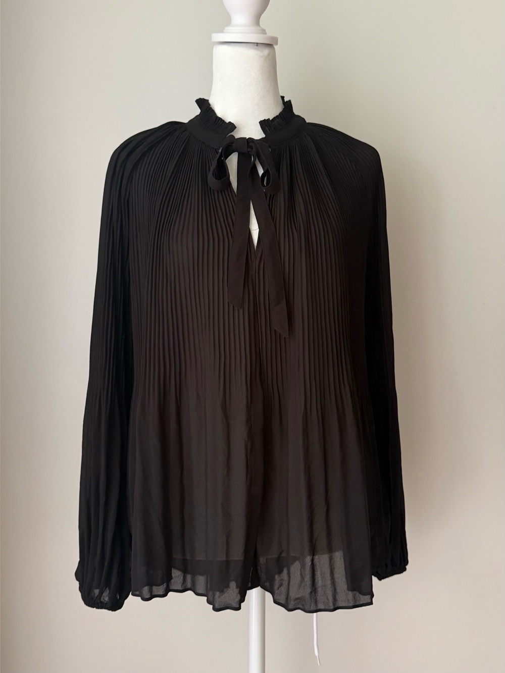 Pampelone Black Pleated Tie Neck Blouse Size XS NWT